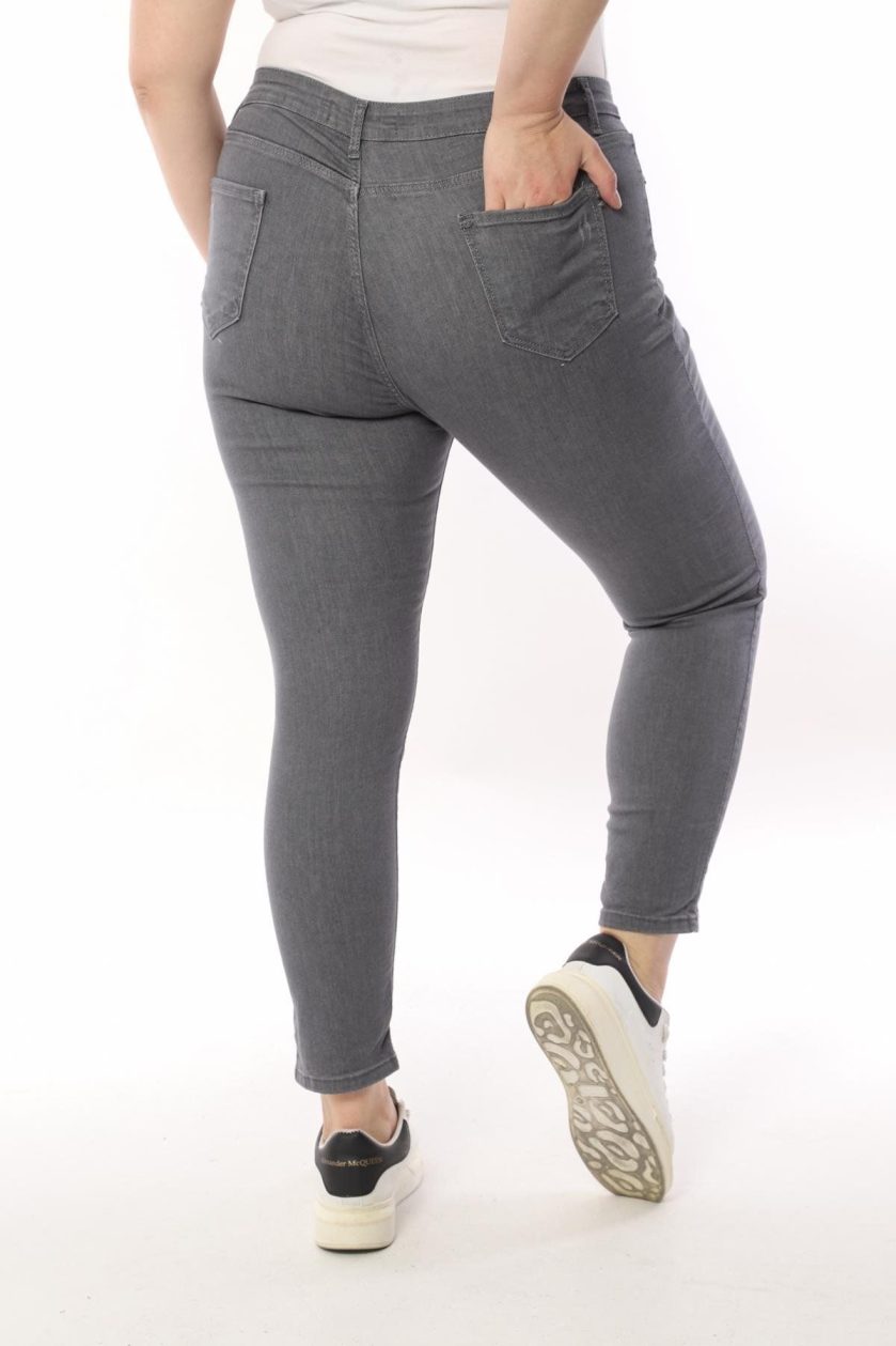 Kadın Battal Tırnaklı Taşlamalı Jeans - Görsel 4