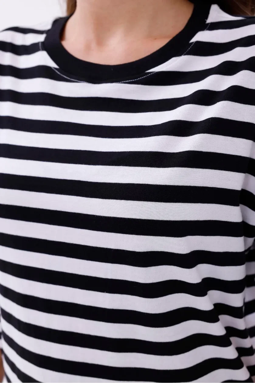 Kadın Oversize Çizgili Tişört - Görsel 8