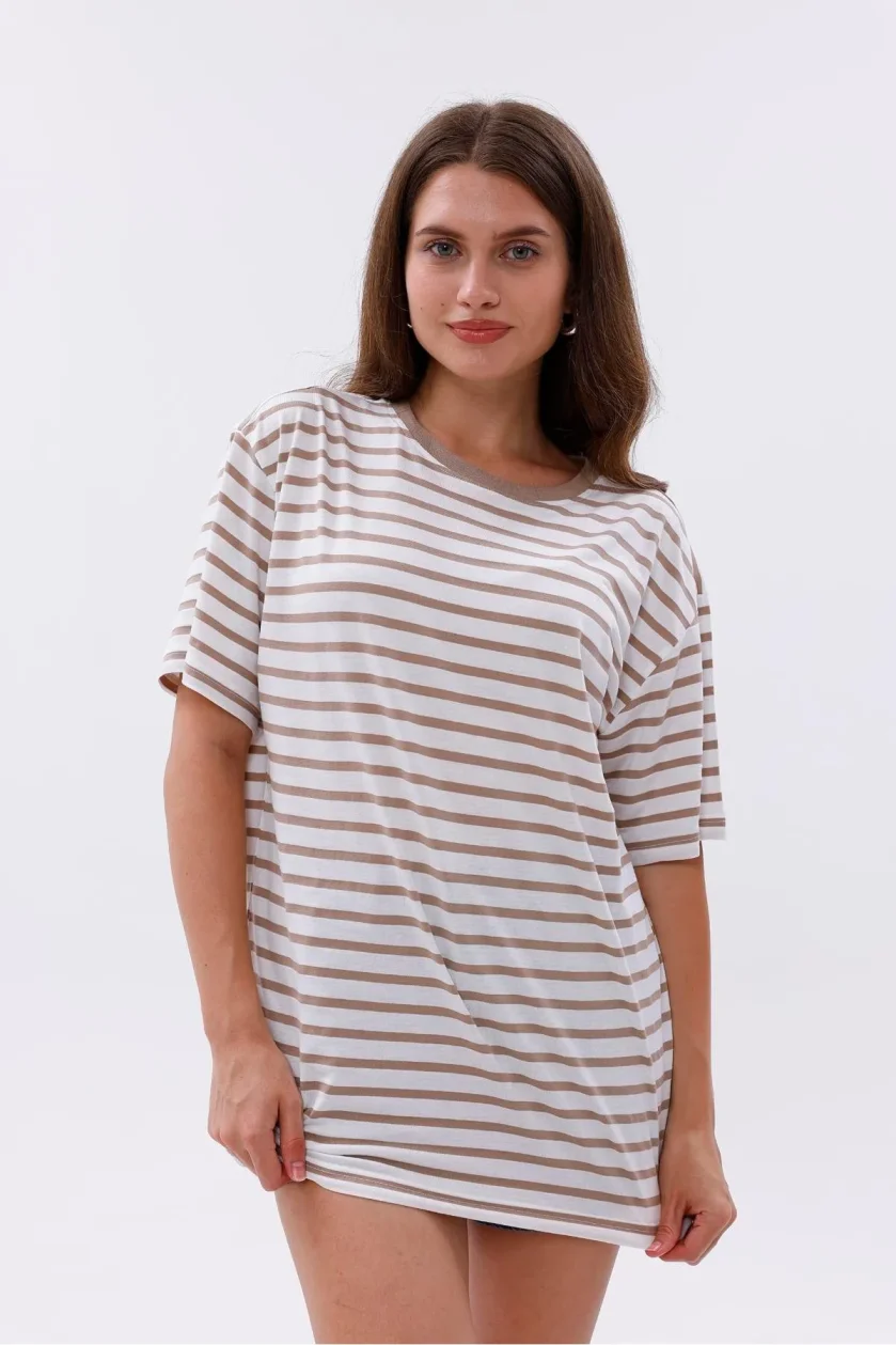 Kadın Oversize Çizgili Tişört - Görsel 13
