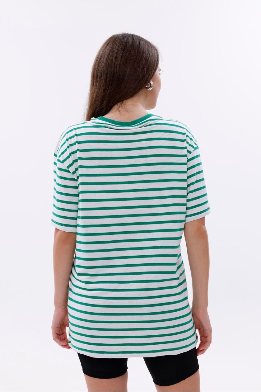 Kadın Oversize Çizgili Tişört - Görsel 6