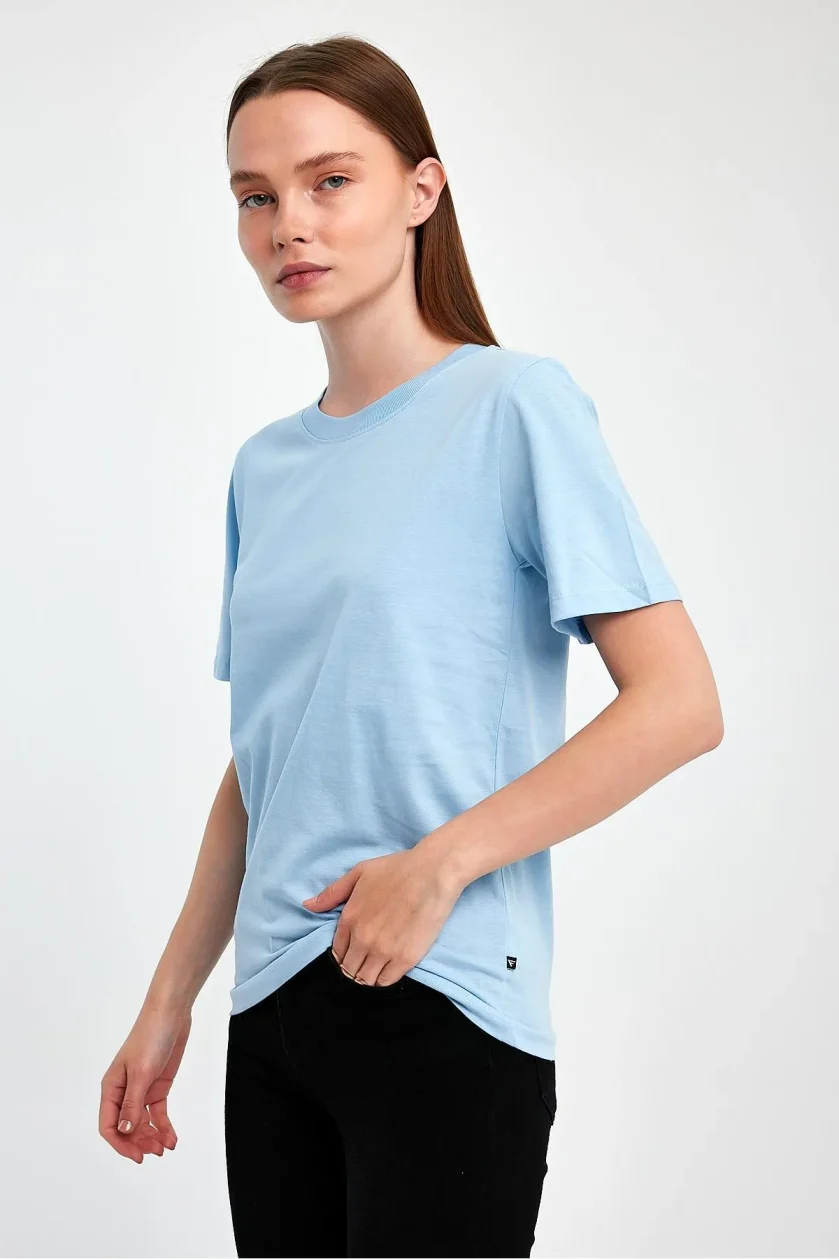 KADIN SIFIR YAKA T-SHIRT - Görsel 12