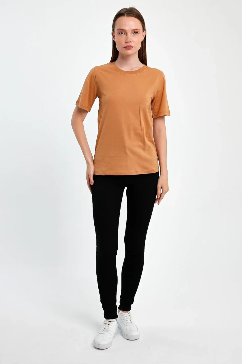 KADIN SIFIR YAKA T-SHIRT - Görsel 24