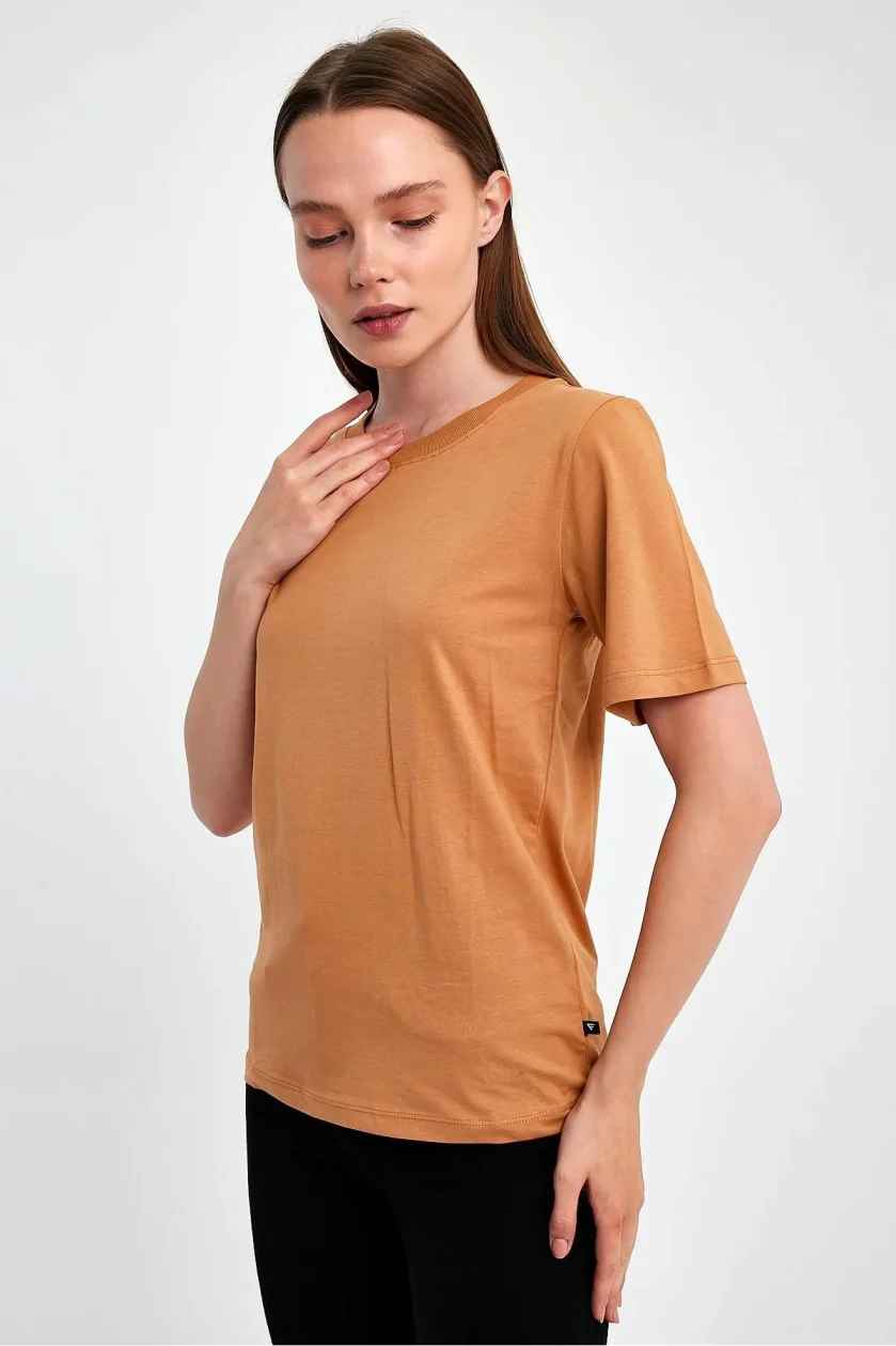 KADIN SIFIR YAKA T-SHIRT - Görsel 25