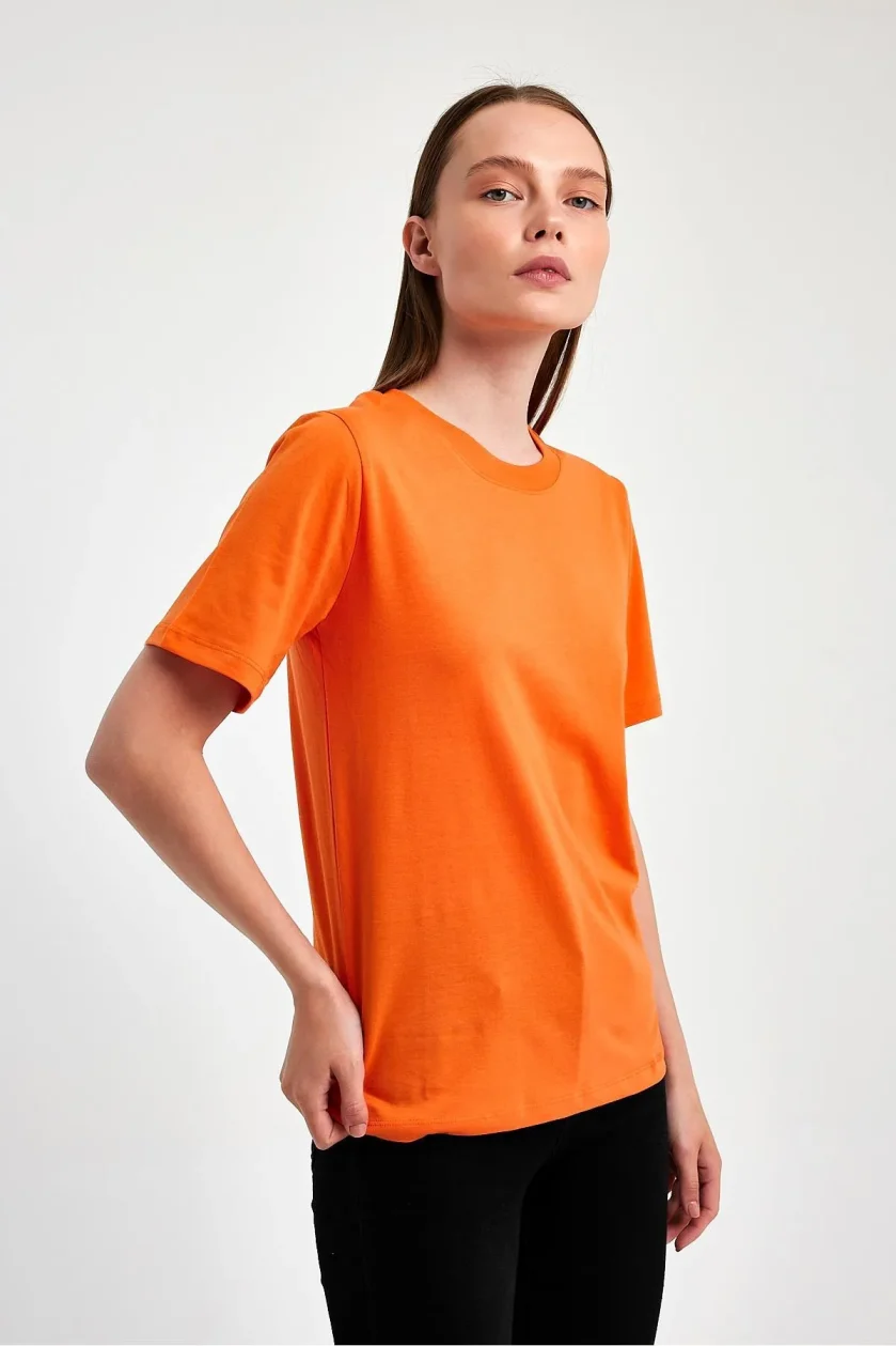 KADIN SIFIR YAKA T-SHIRT - Görsel 29