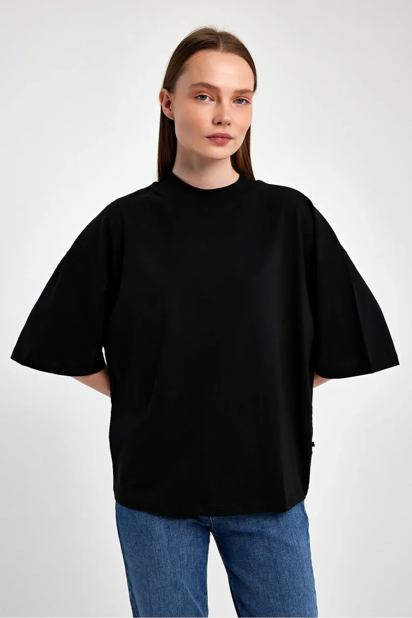 Kadın Yarım Balıkçı Yaka Kısa Kol T-shirt - Görsel 5