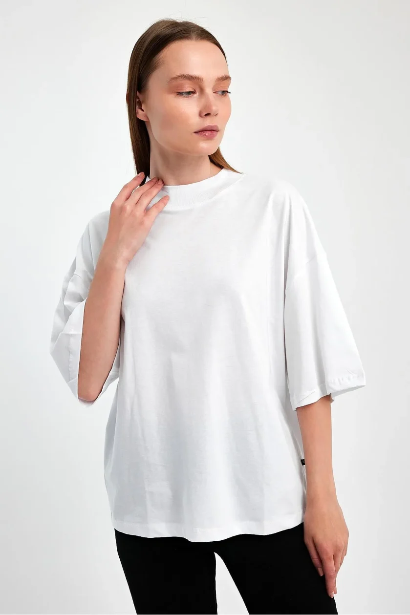Kadın Yarım Balıkçı Yaka Kısa Kol T-shirt - Görsel 15
